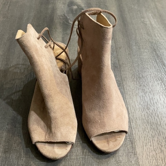 Schutz Binalia Lace Up Suede Block Heel Sandals size 6 - Picture 3 of 11